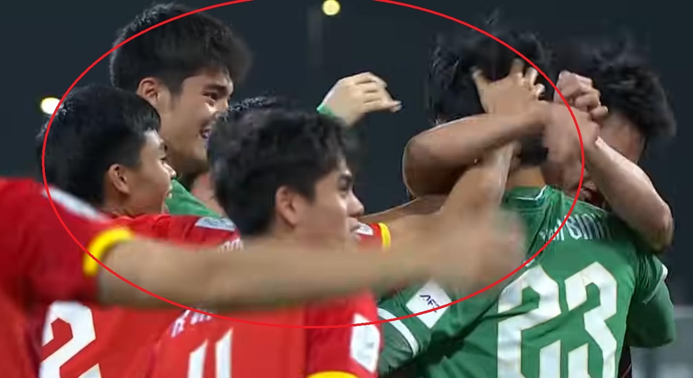 Khoanh khac cam xuc cua Trung Kien danh cho Van Binh hinh anh