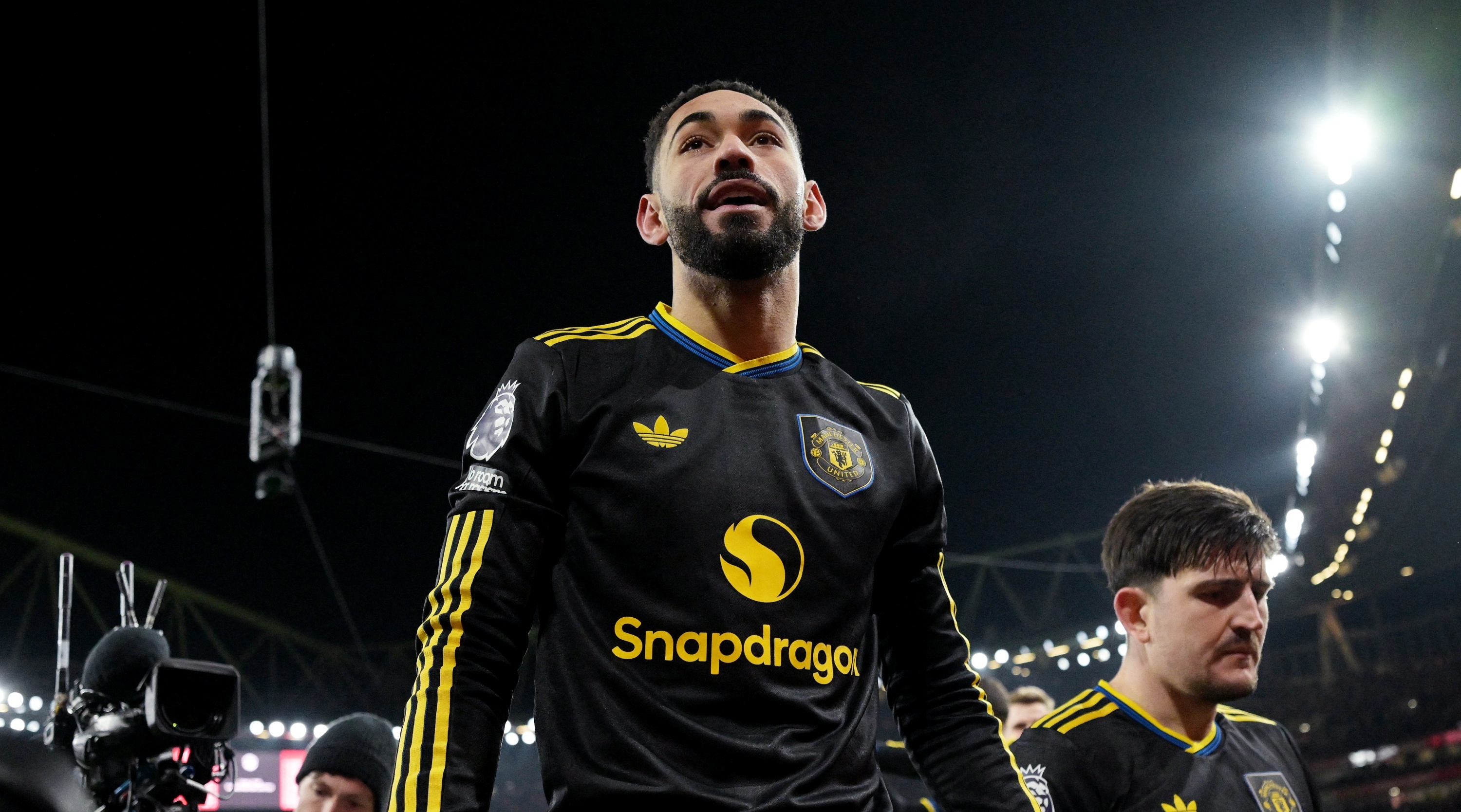 Cunha nguy co bi treo gio hinh anh