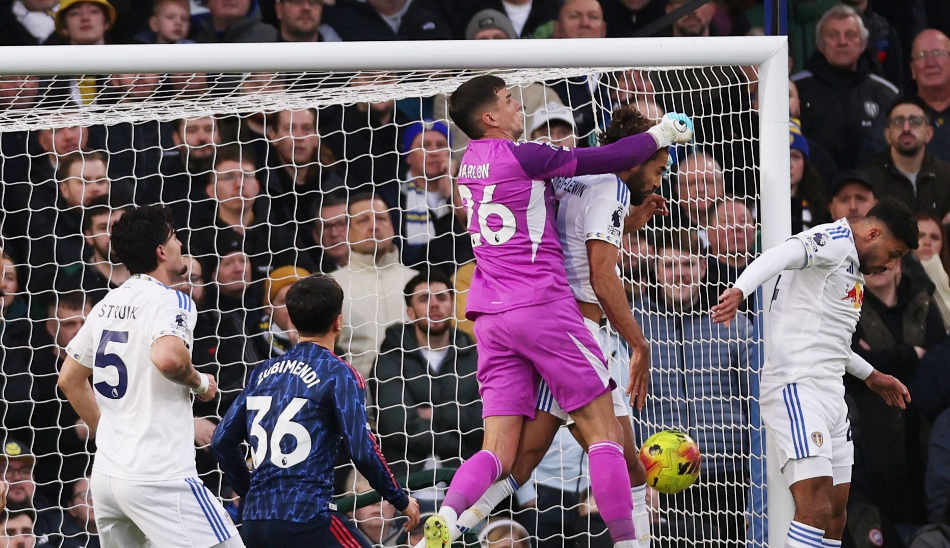 'Phan luoi' tro thanh dac san cua Arsenal hinh anh