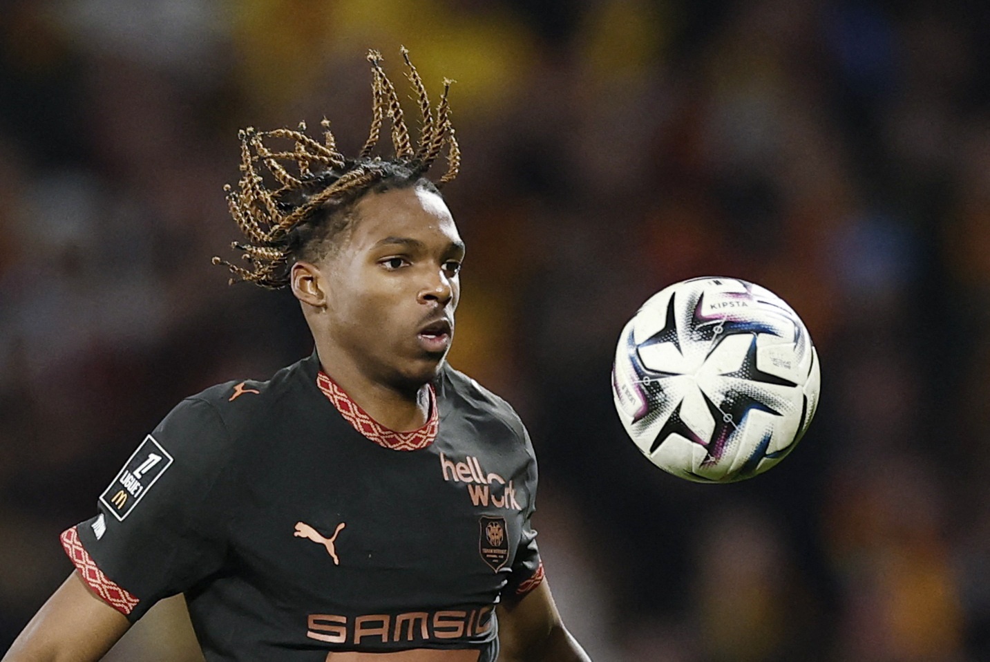 Tan binh gia 70 trieu euro cua Liverpool chan thuong nang hinh anh