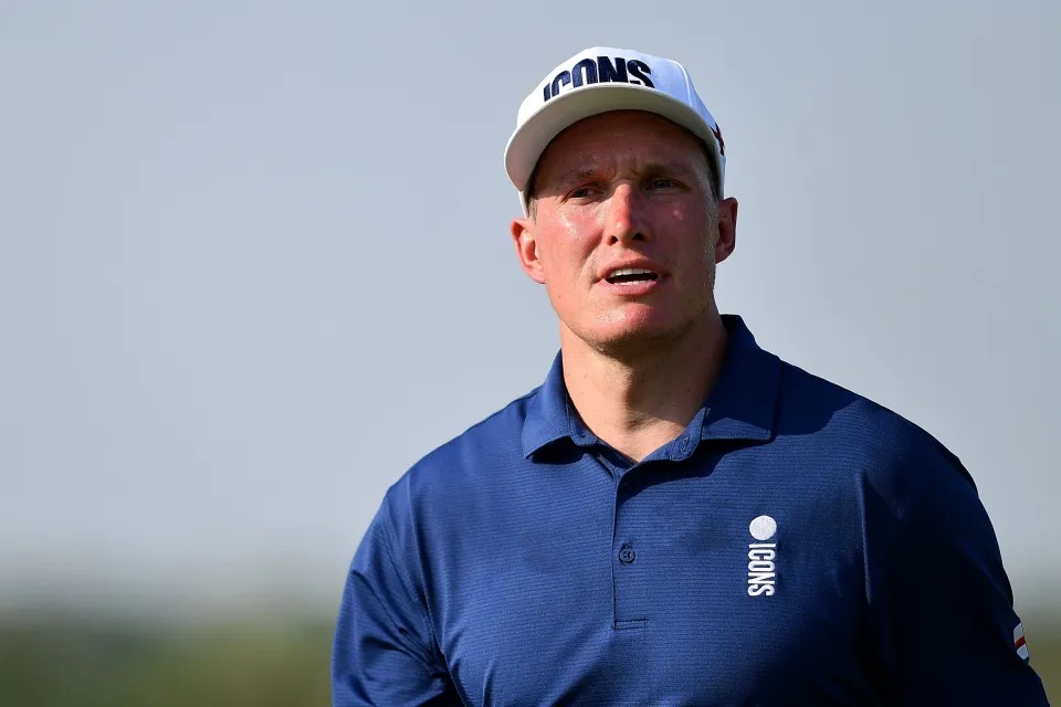 Phil Jones hien tai hinh anh