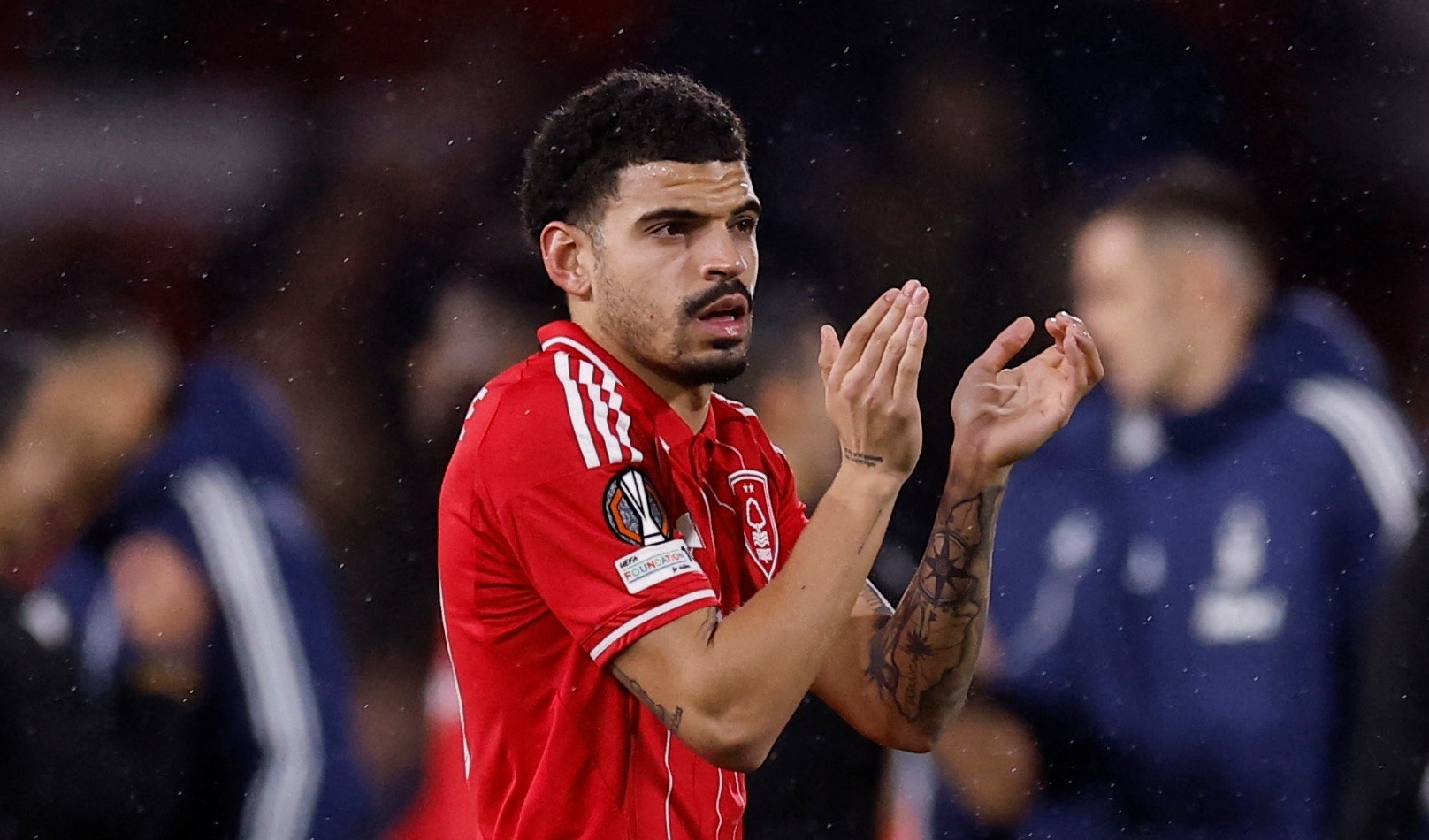 9 doi bong Anh vao vong 1/8 cup chau Au hinh anh