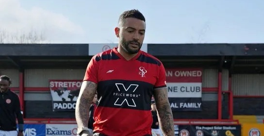 Nha vo dich Premier League xuong choi o hang 12 bong da Anh hinh anh