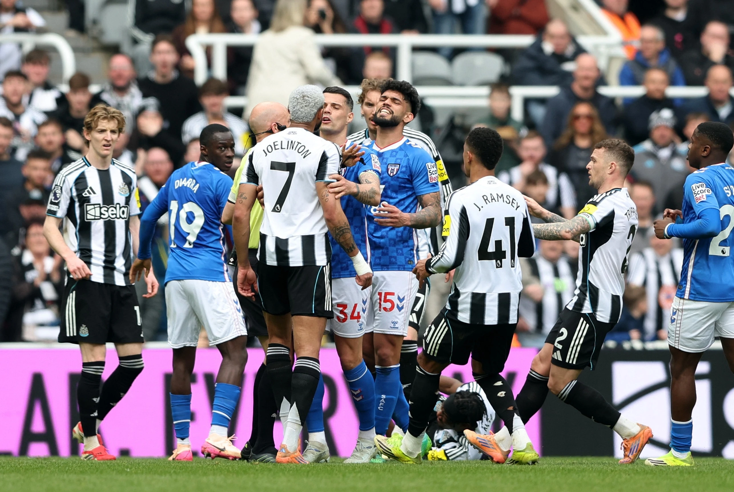 Premier League anh 8