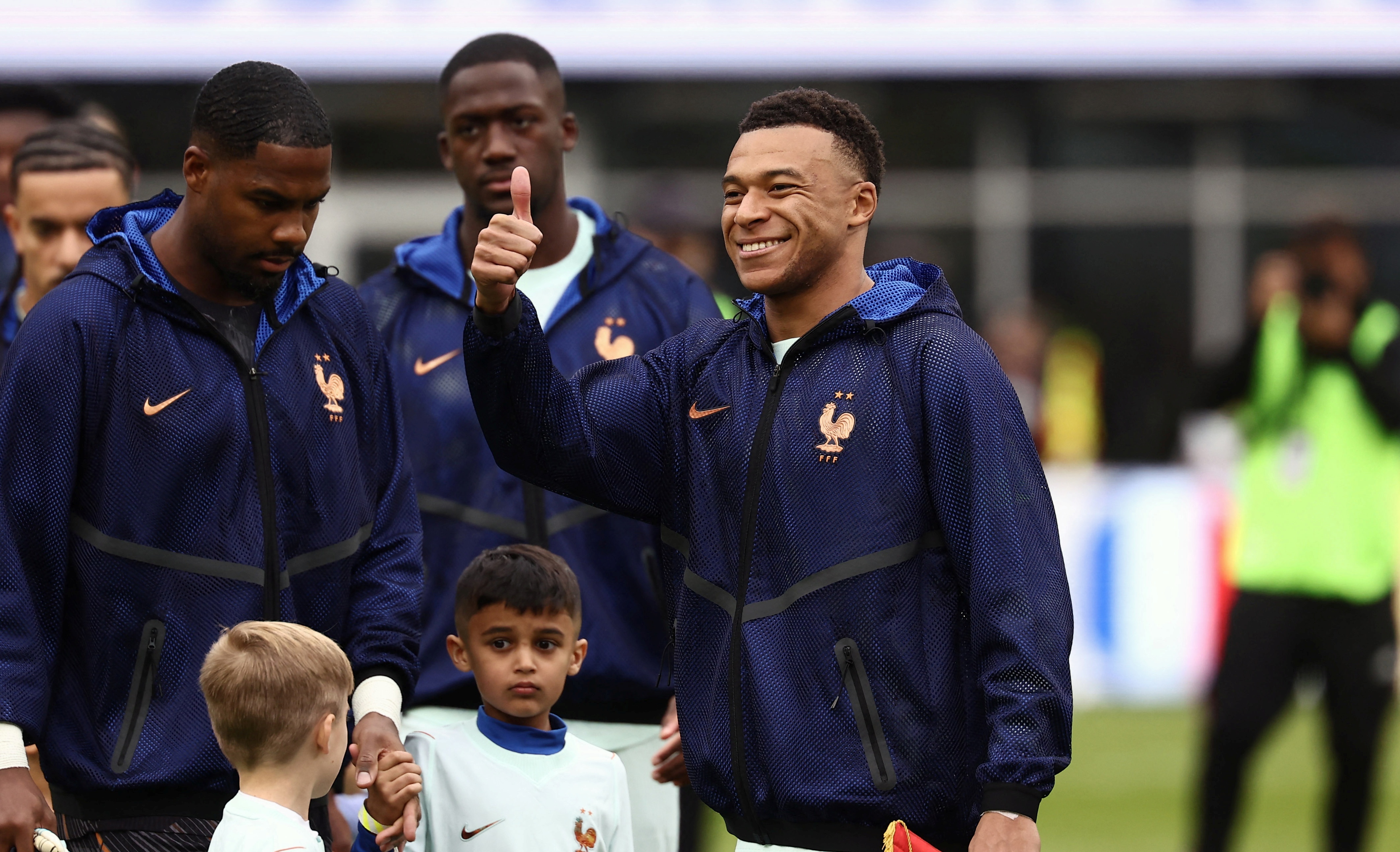 Ngoi so 1 the gioi cua FIFA doi chu hinh anh