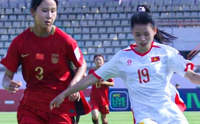 U20 nu Viet Nam thua dam Trung Quoc hinh anh