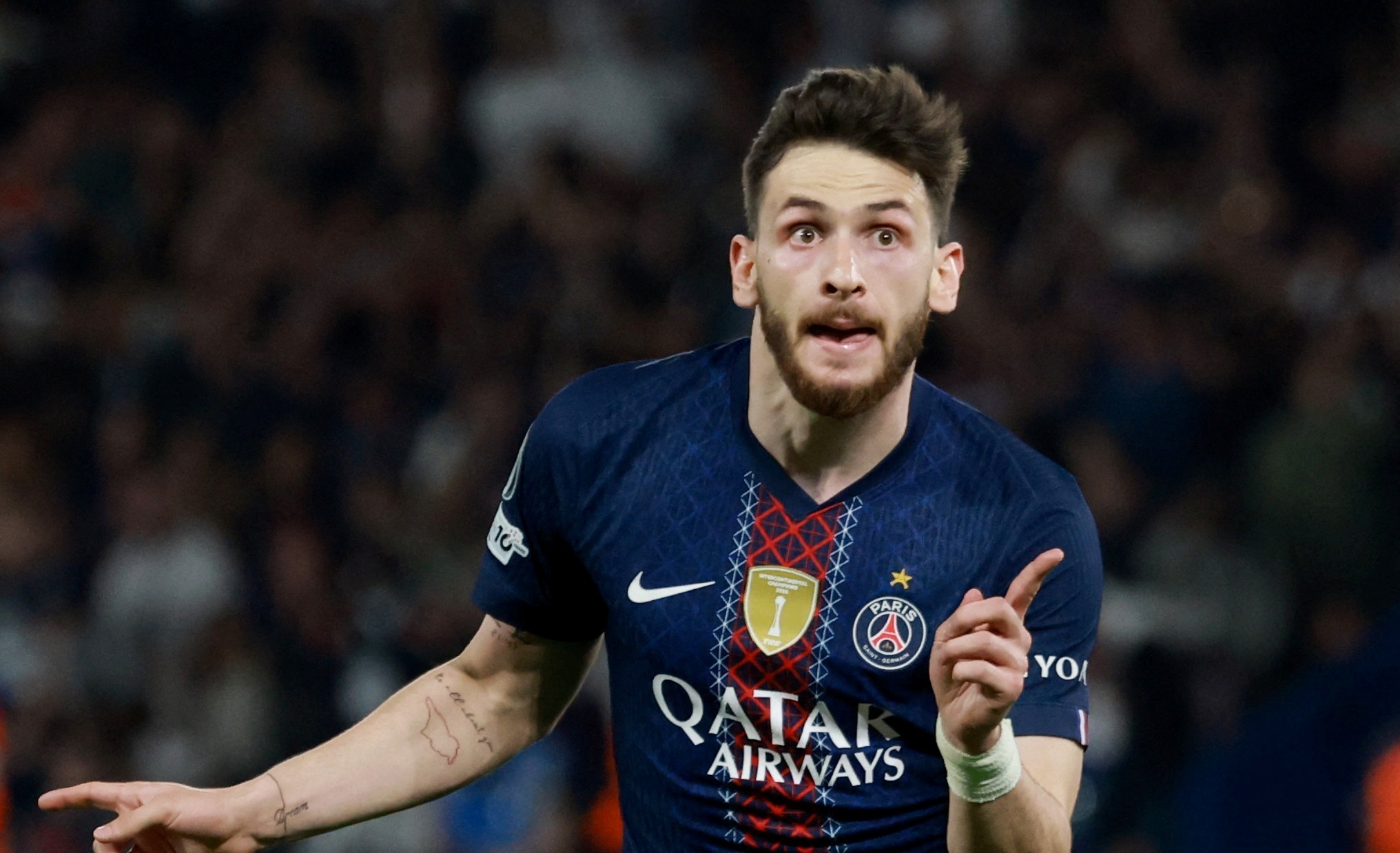 Kvaratskhelia khien Liverpool tiec dut ruot hinh anh