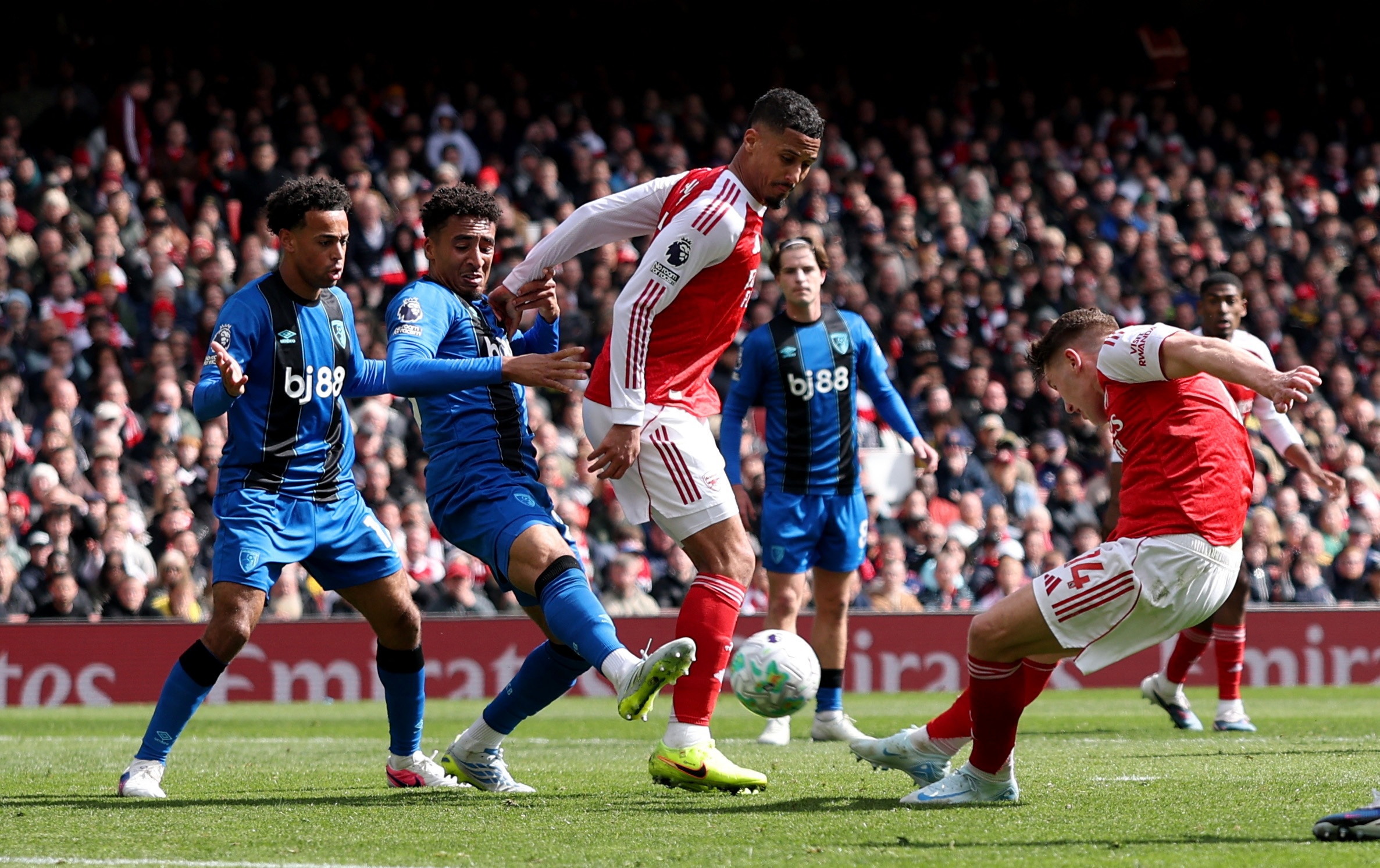 Highlights Arsenal 1-2 Bournemouth hinh anh