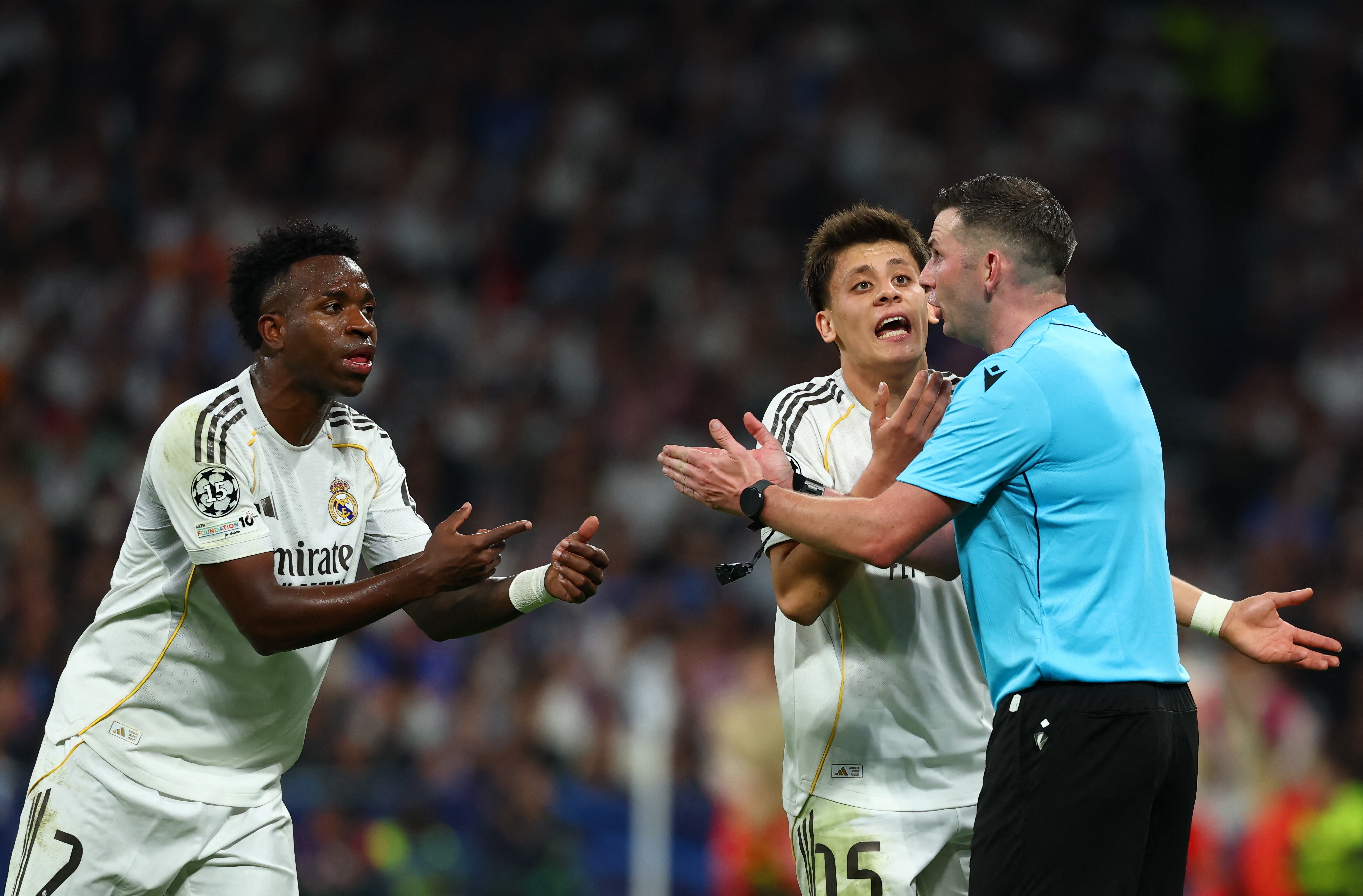 Ly do Real Madrid sup do hinh anh