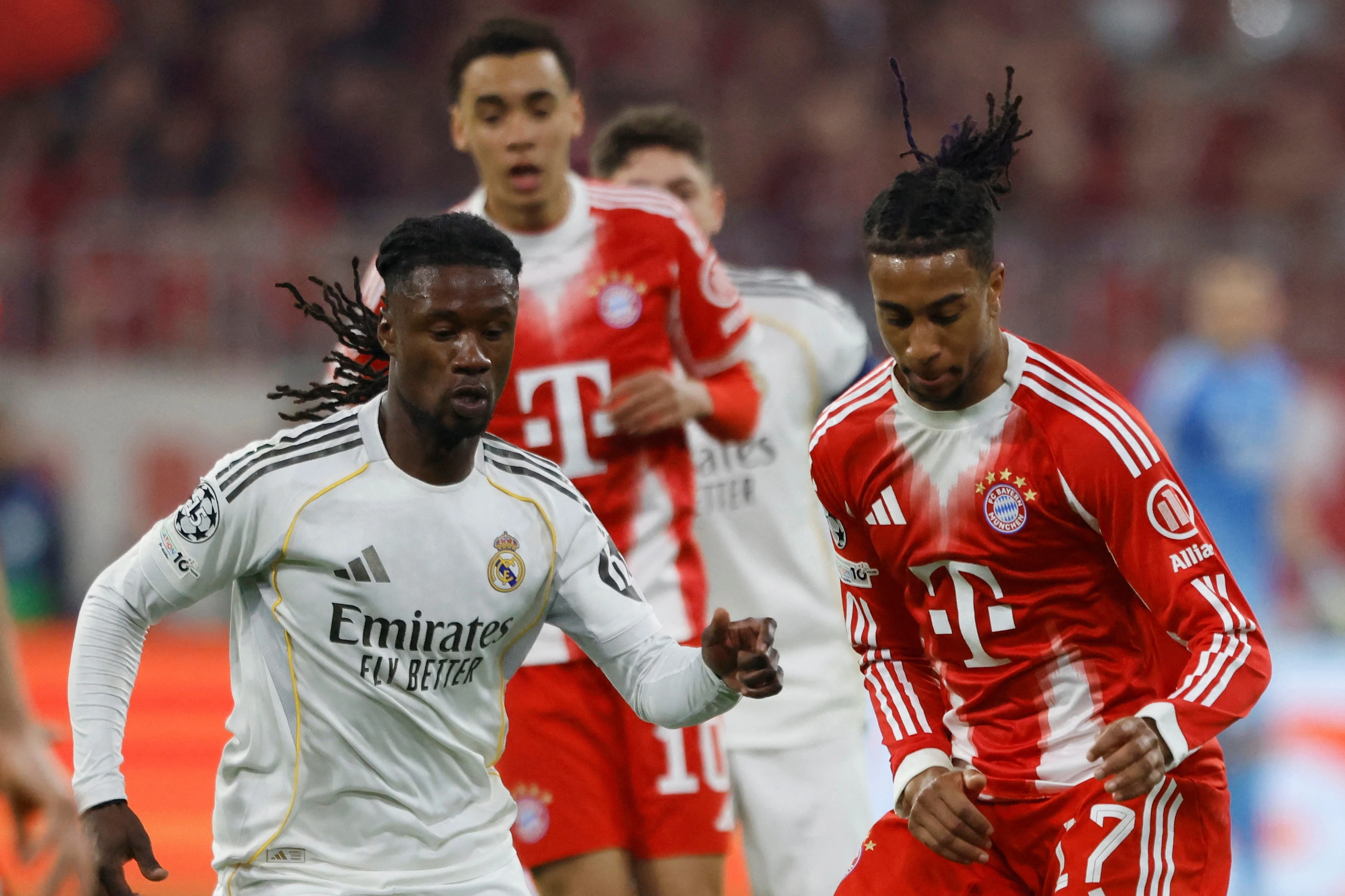 Camavinga xin loi hinh anh