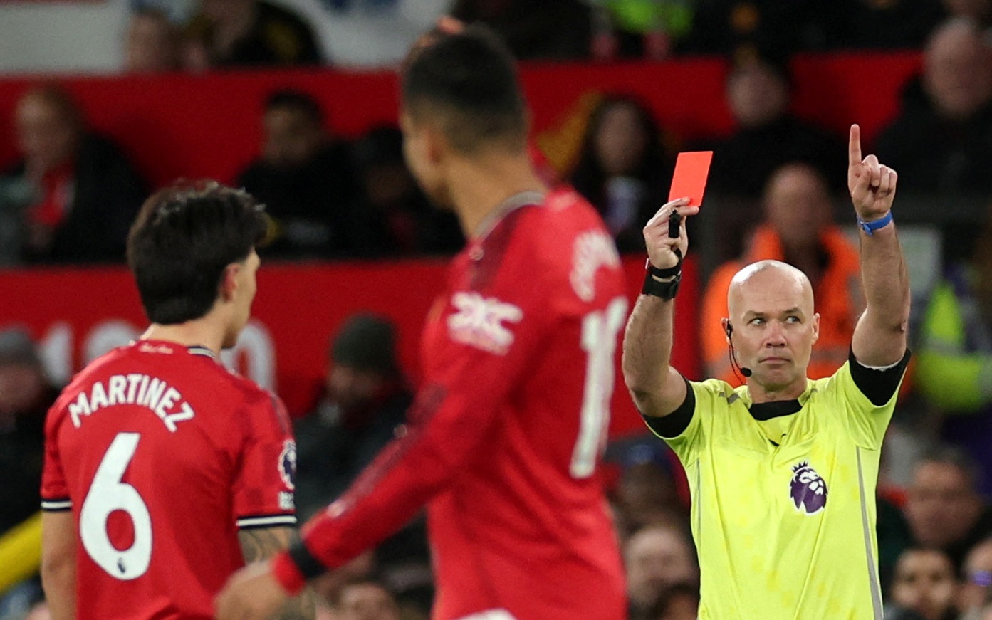 FA phan quyet tam the do cua Martinez hinh anh