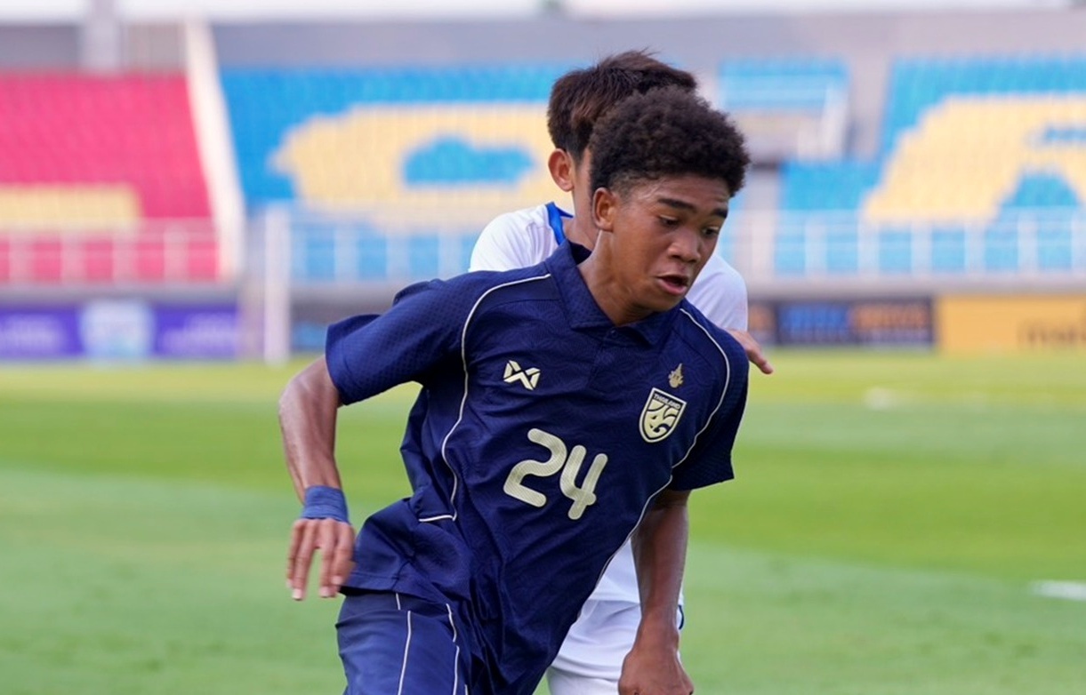 CDV Dong Nam A day song voi U17 Thai Lan hinh anh