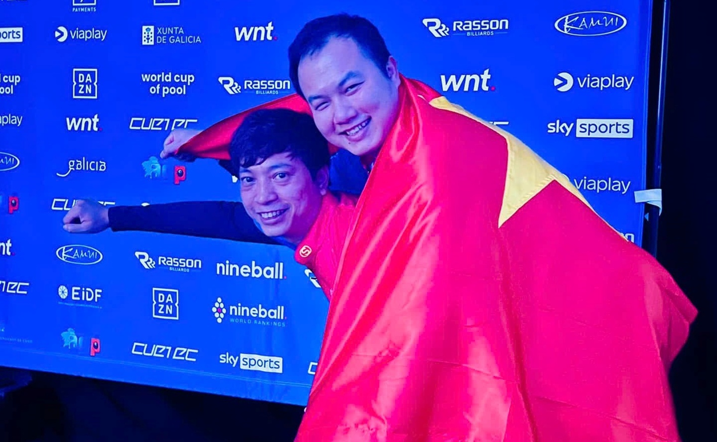 Toan bo VDV Viet Nam bo giai dau o Trung Quoc vi 'duong luoi bo' hinh anh