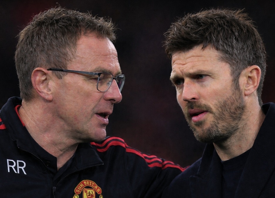 Rangnick da dung ve Carrick hinh anh