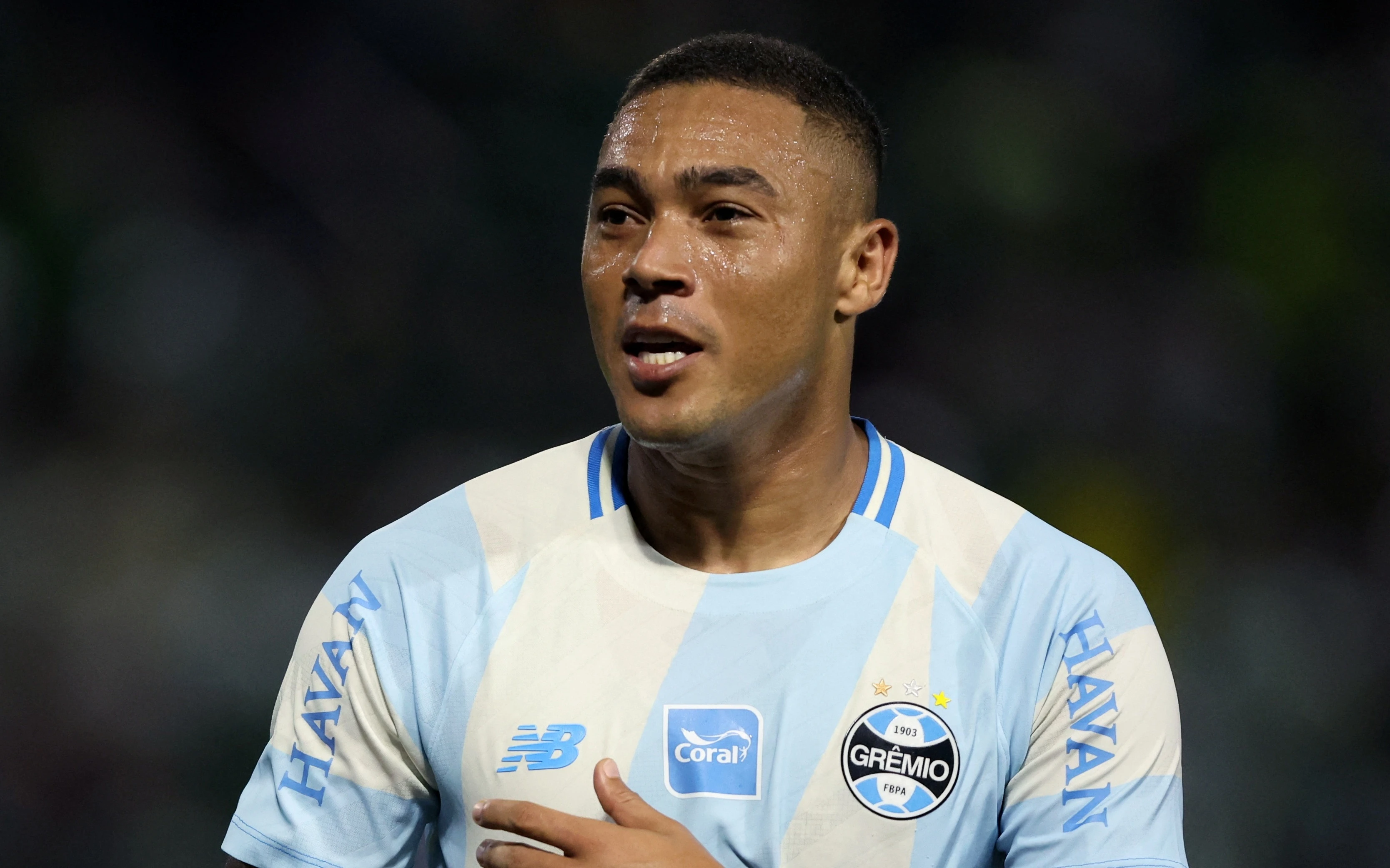 Cuu tien dao Tottenham da hong 3 qua penalty trong 6 phut hinh anh