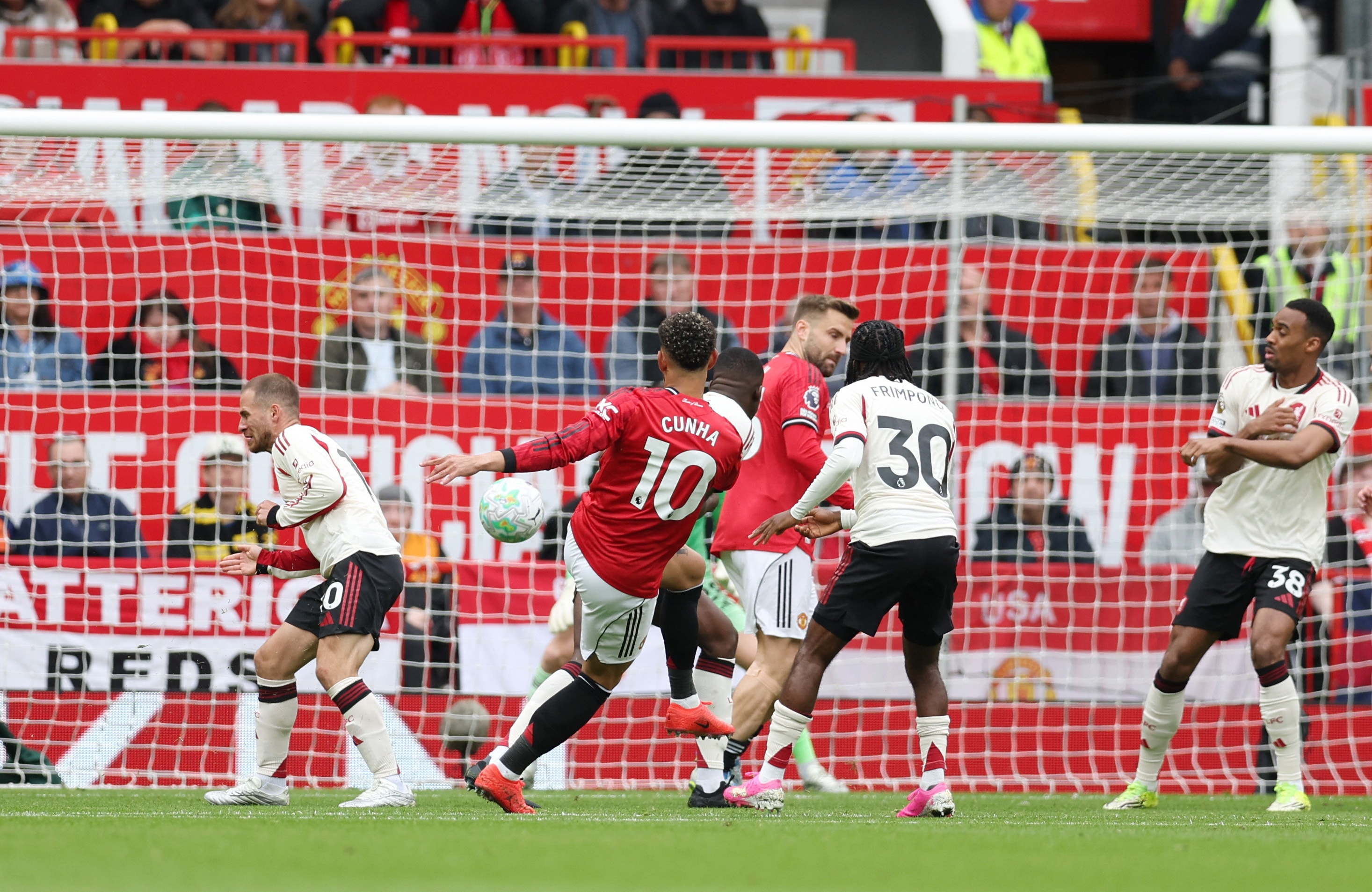 Old Trafford anh 1