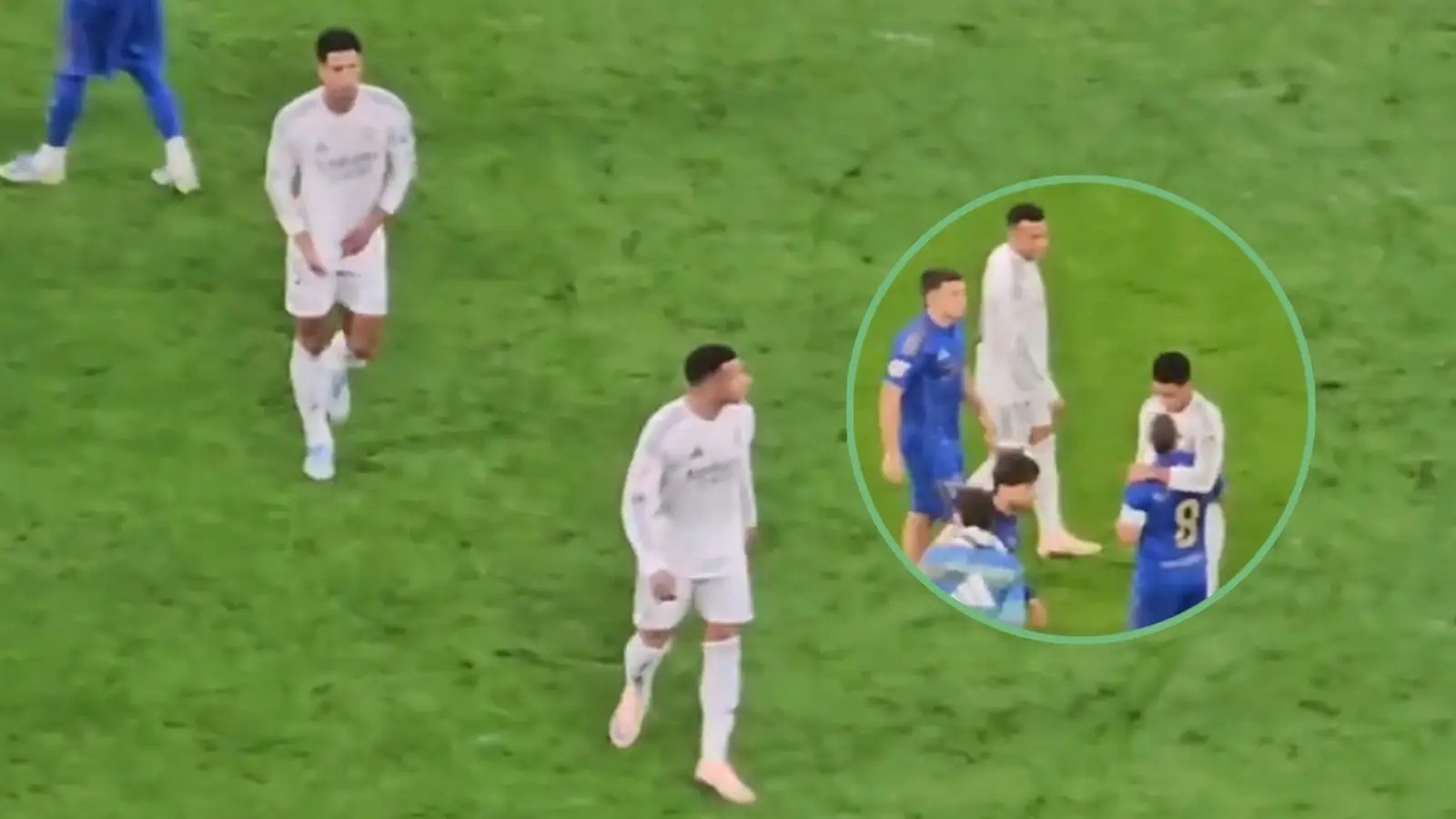 Nghi van Bellingham lanh nhat voi Mbappe hinh anh