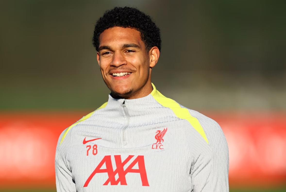 Liverpool no 'bom tan' 55 trieu bang? hinh anh