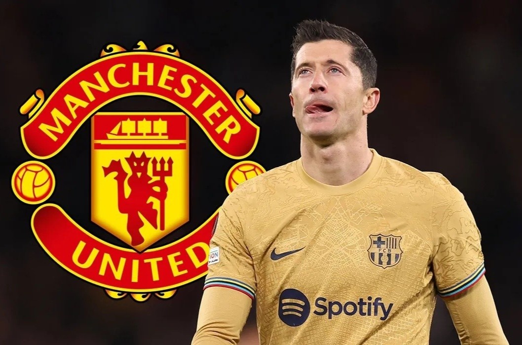 MU ra quyet dinh voi Lewandowski hinh anh