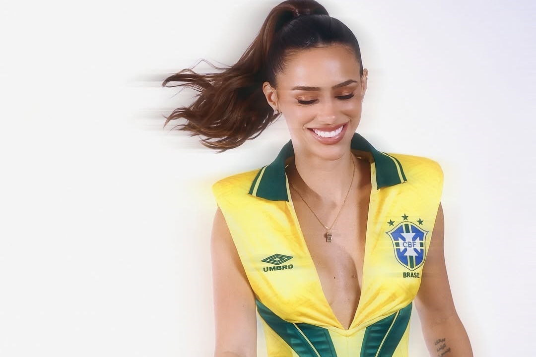 Ban gai Neymar gay chu y hinh anh