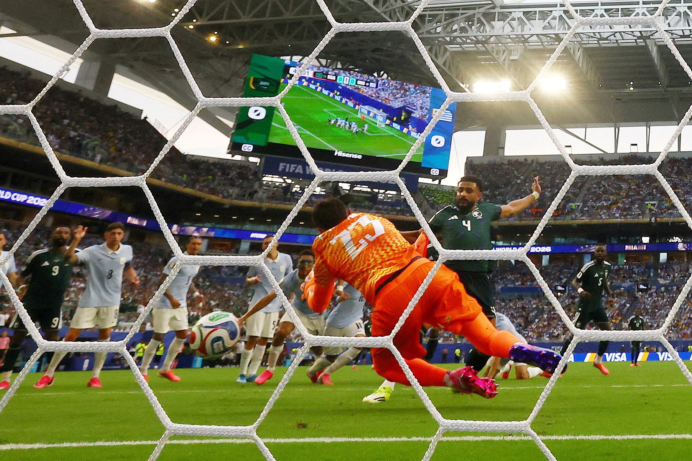 Video Saudi Arabia tiep tuc khien Nam My om han o World Cup hinh anh