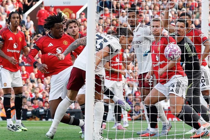 Lich thi dau Premier League bi nghi dan xep de uu ai MU, Arsenal hinh anh
