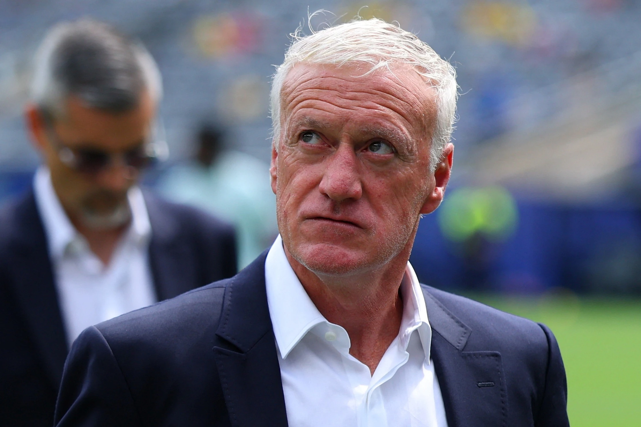 HLV Deschamps di vao lich su World Cup hinh anh