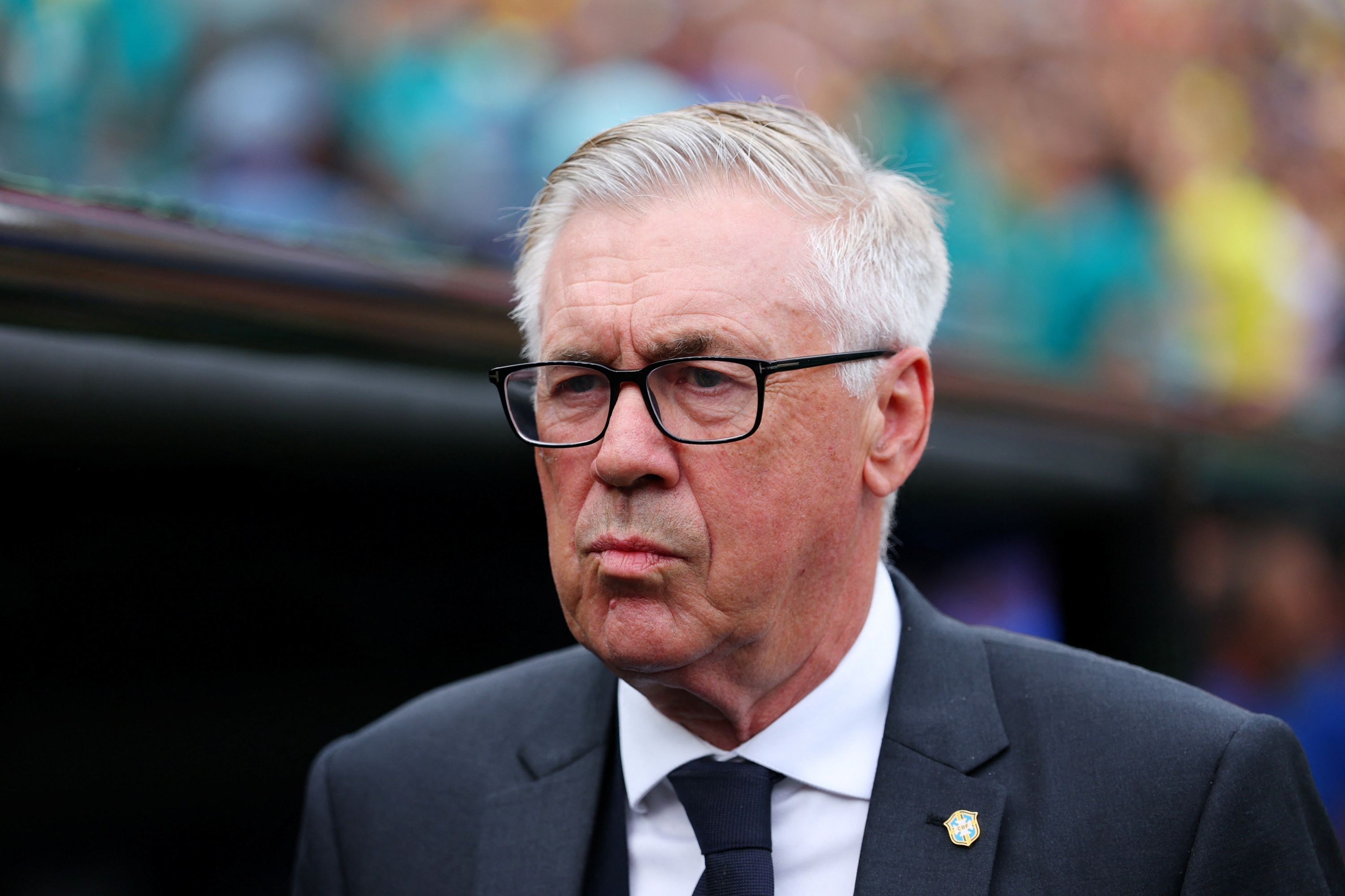 CDV Brazil doi sa thai HLV Ancelotti, goi ten Guardiola thay the hinh anh