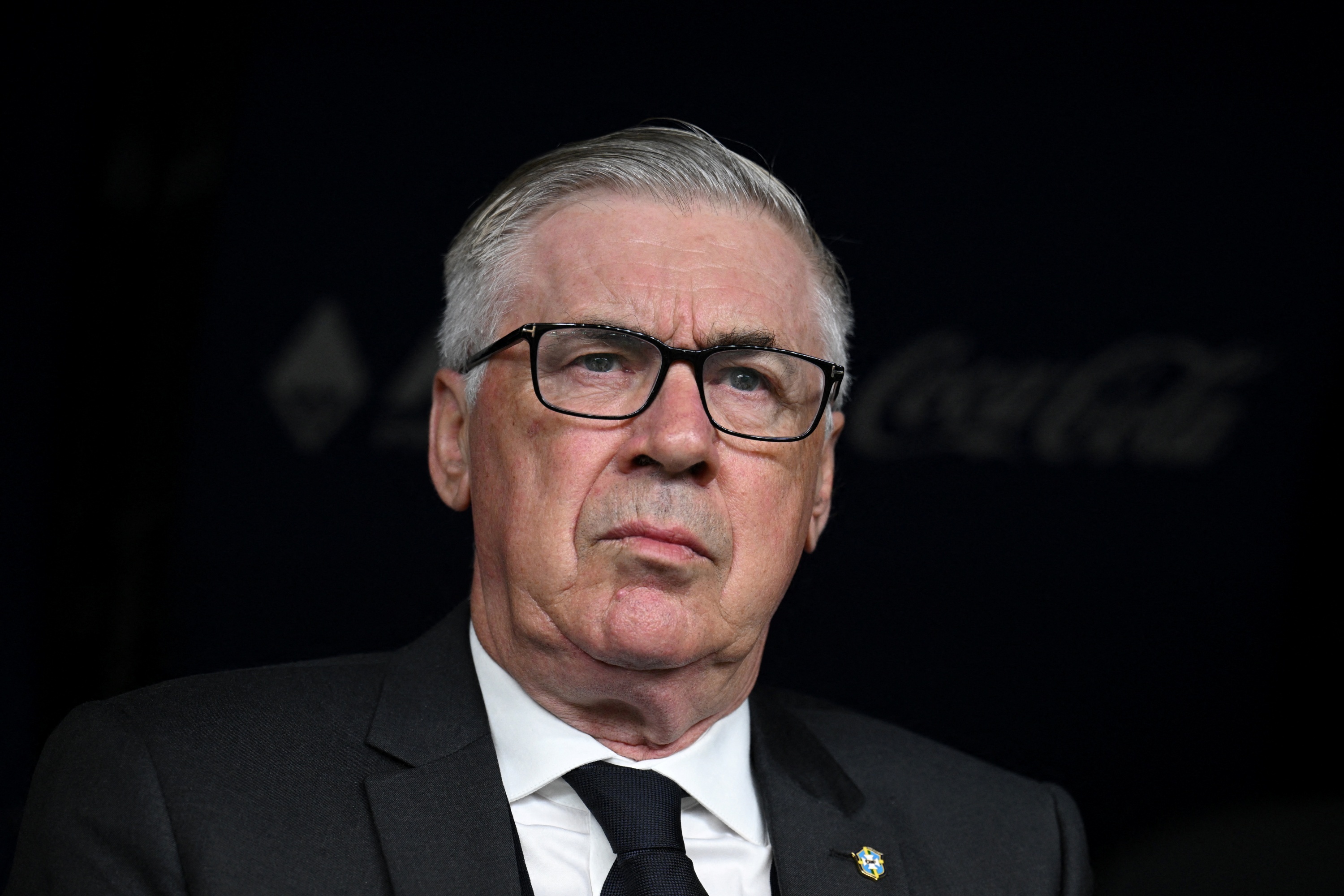CDV Brazil doi sa thai HLV Ancelotti, goi ten Guardiola thay the hinh anh