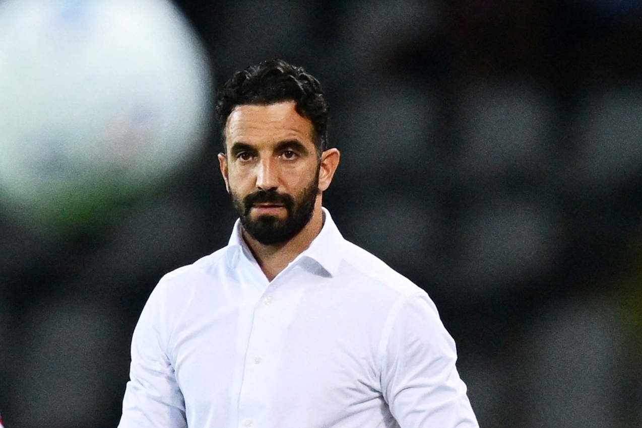 Amorim tiếp tục bất bại với AC Milan