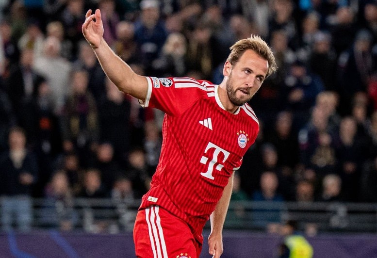 Địa chấn tại Champions League
