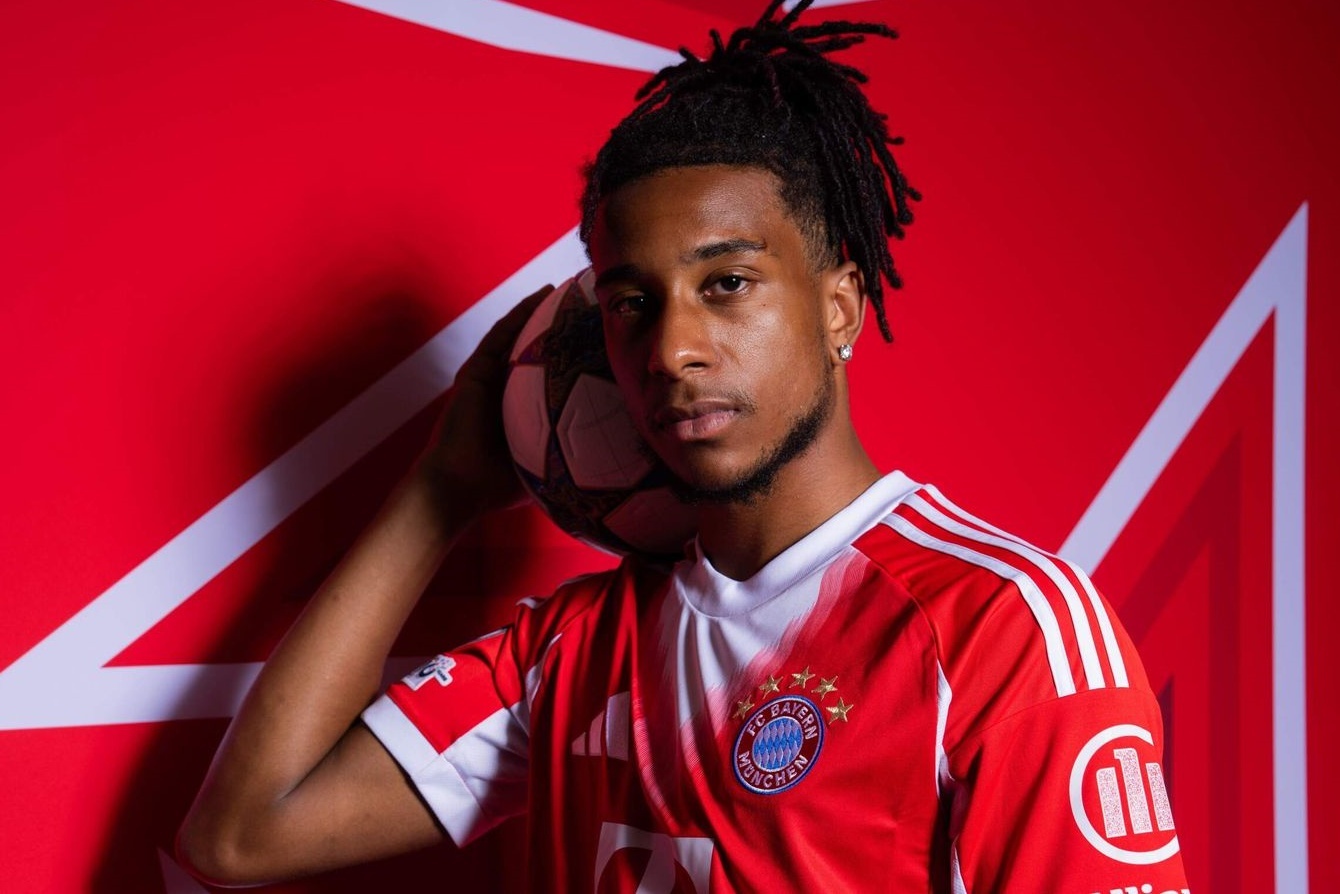 Bayern làm điều chưa từng có với Olise