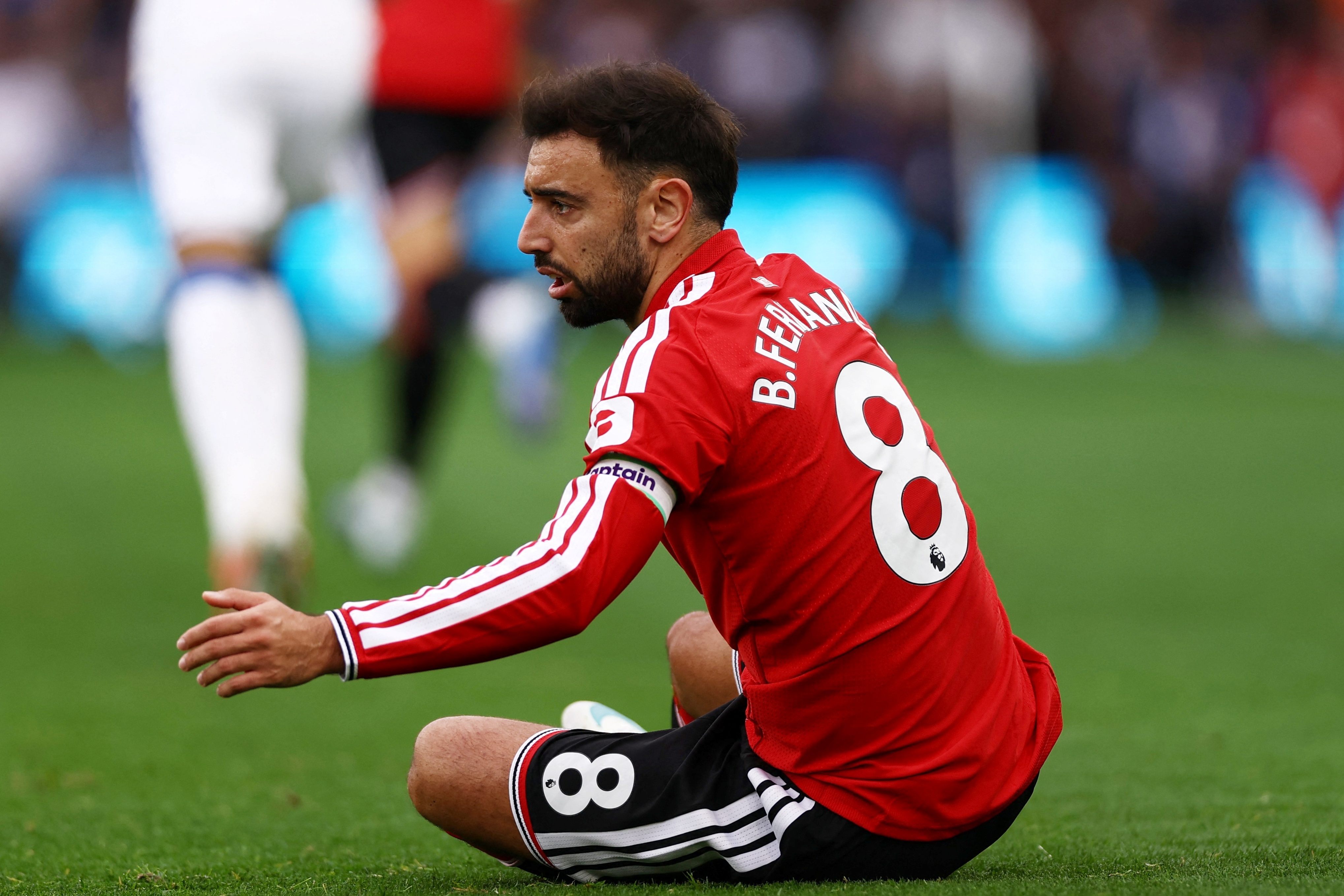 Bruno Fernandes: Tôi không được phép lên tiếng