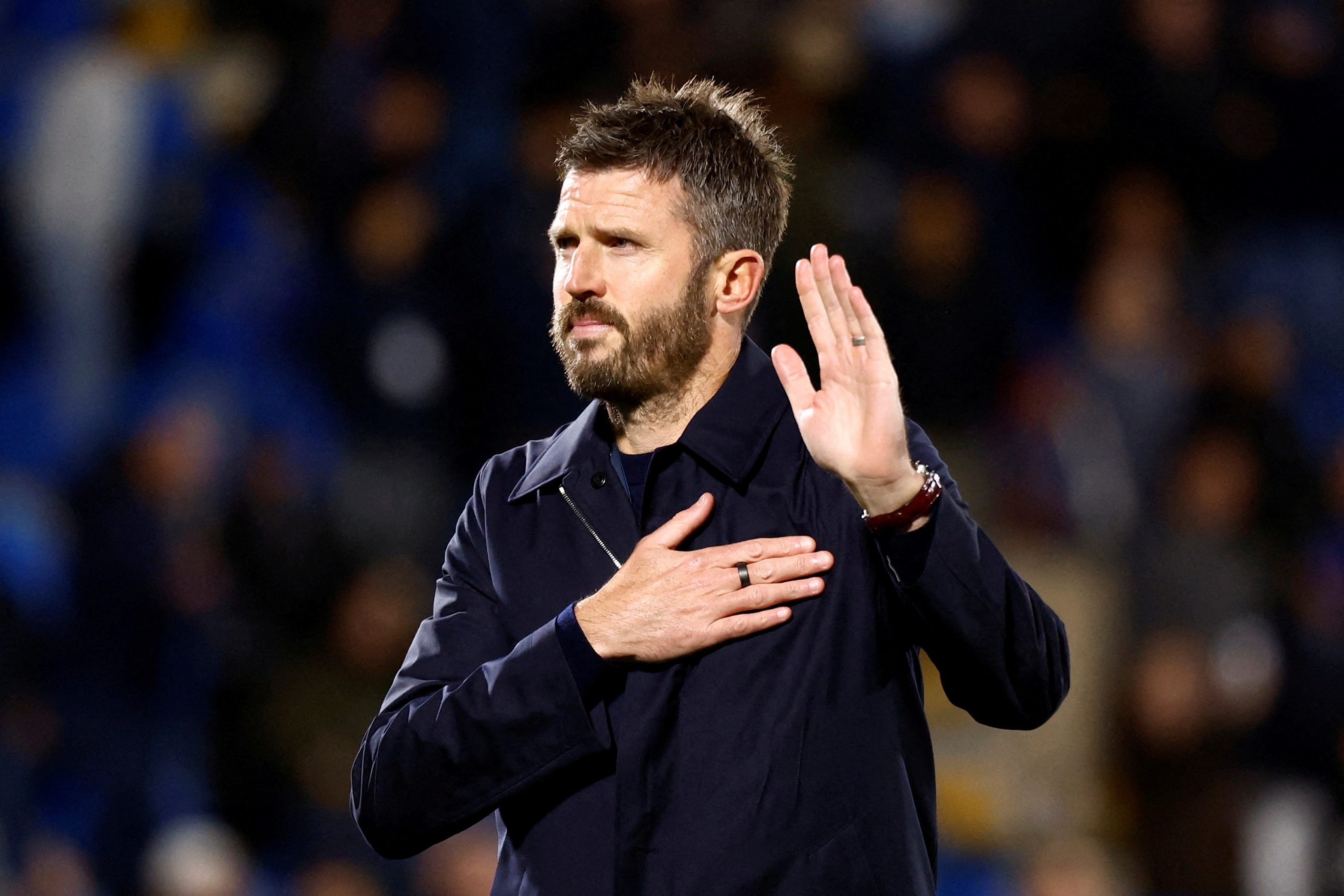 Carrick chưa muốn rời MU