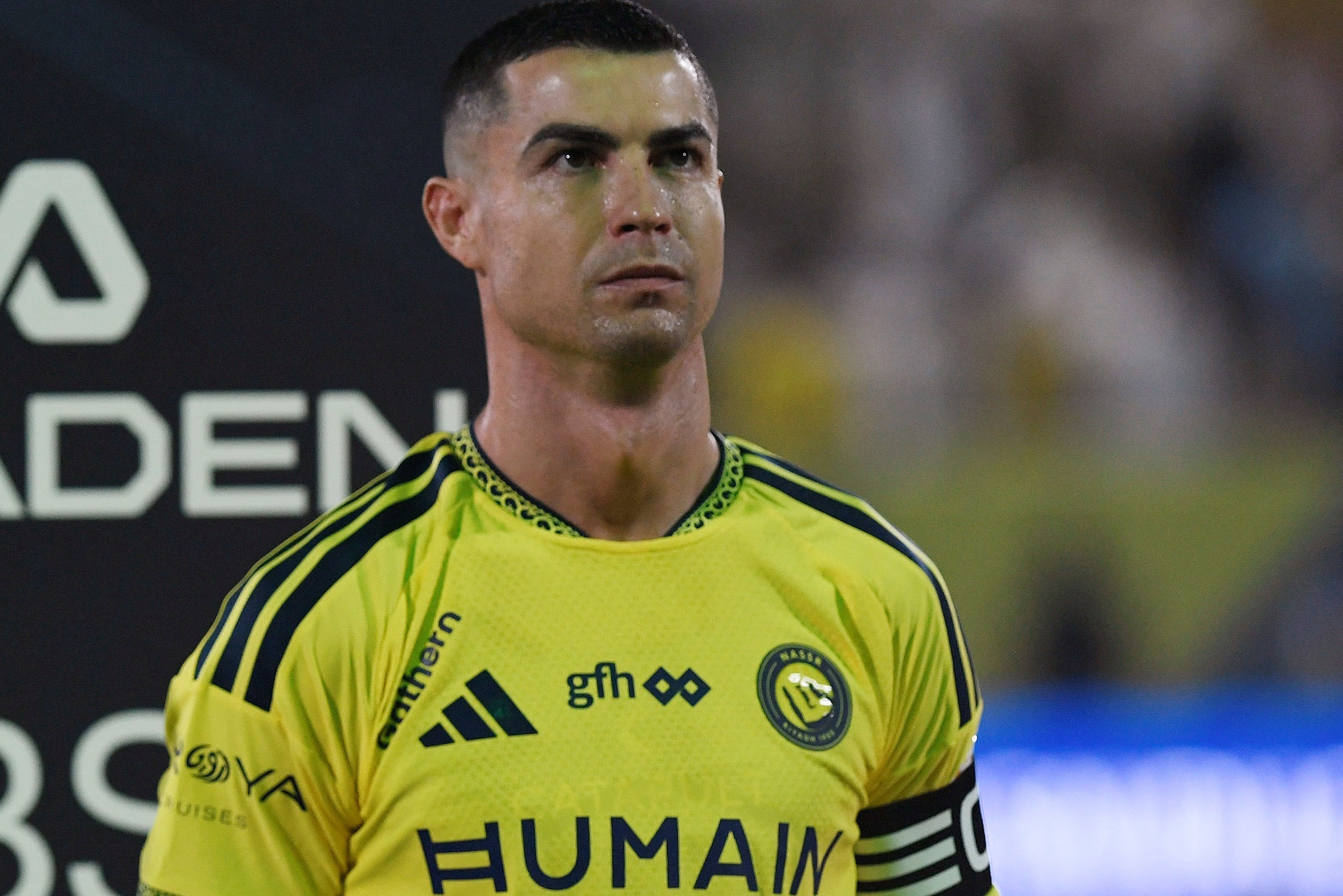 Ronaldo có thể bị tước bàn thắng gây tranh cãi