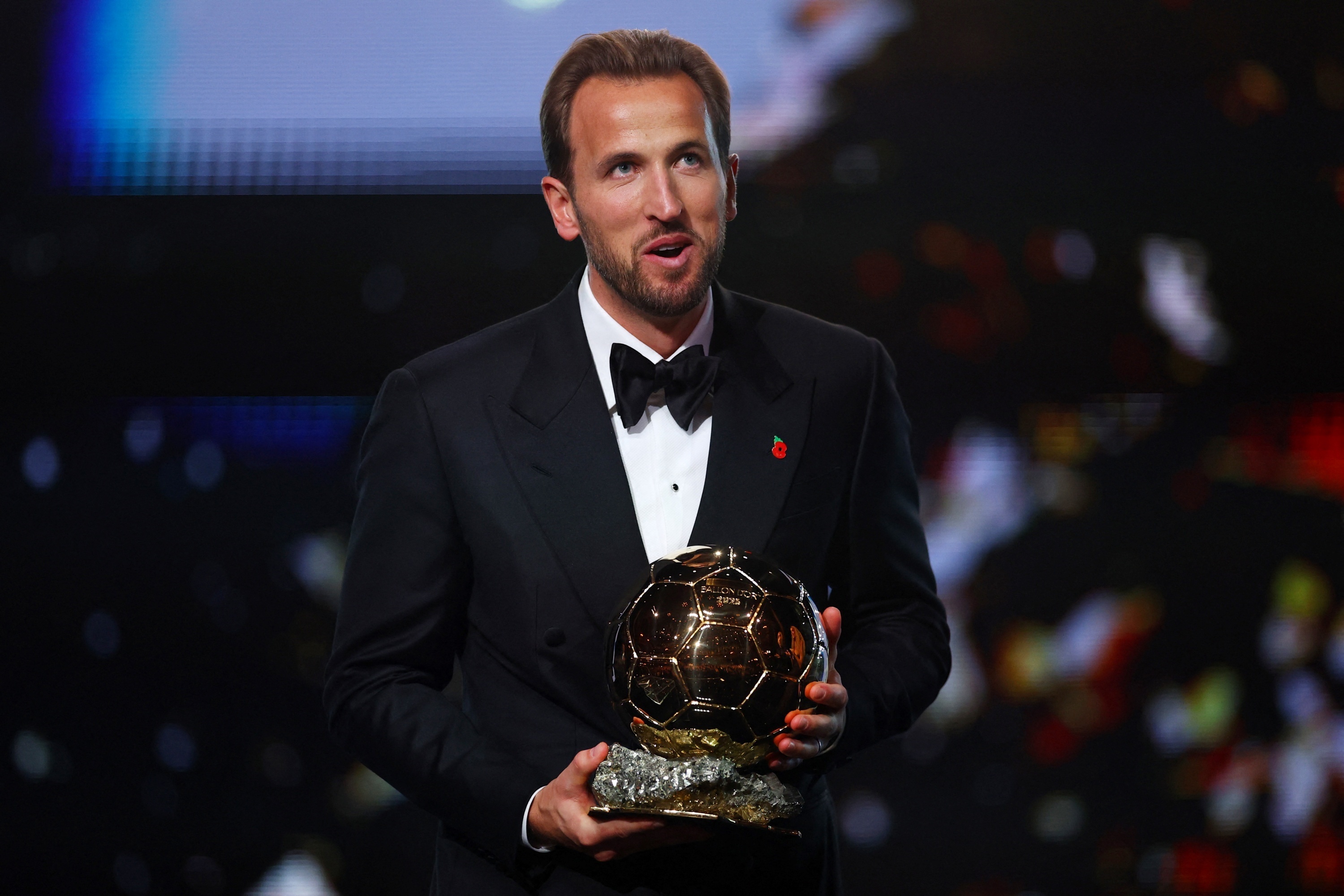 Quả bóng vàng gọi tên Harry Kane
