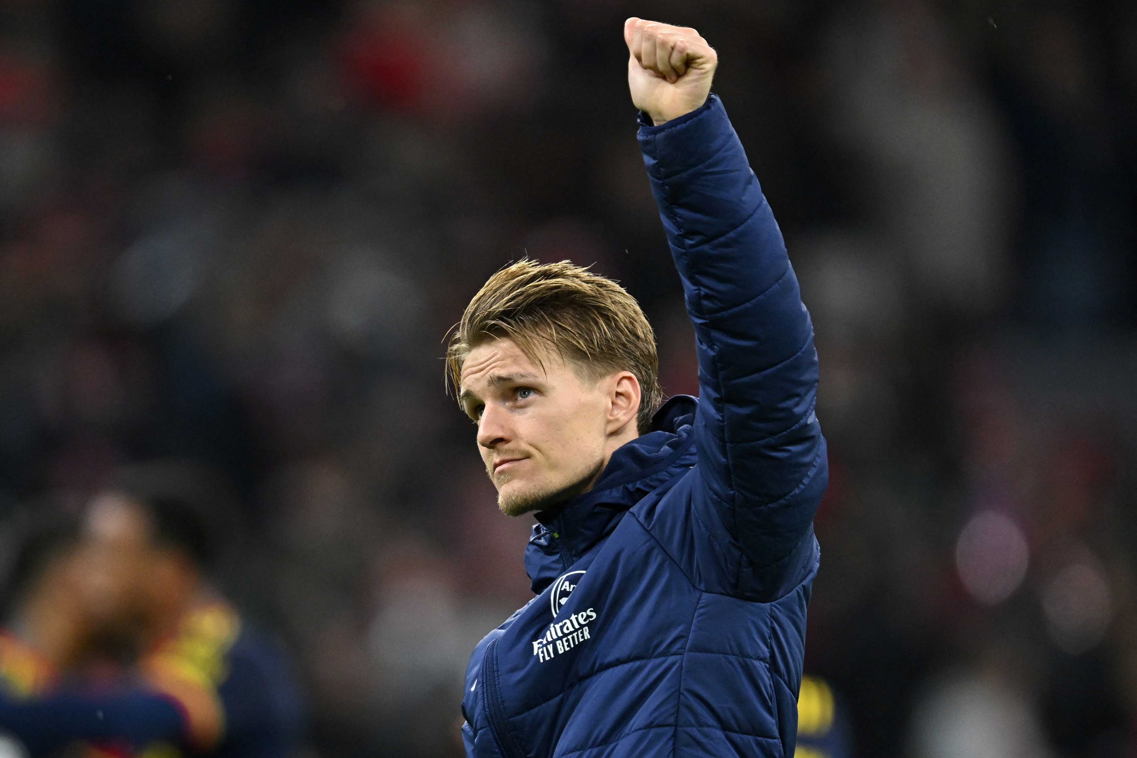 Odegaard khiến Arsenal đứng ngồi không yên