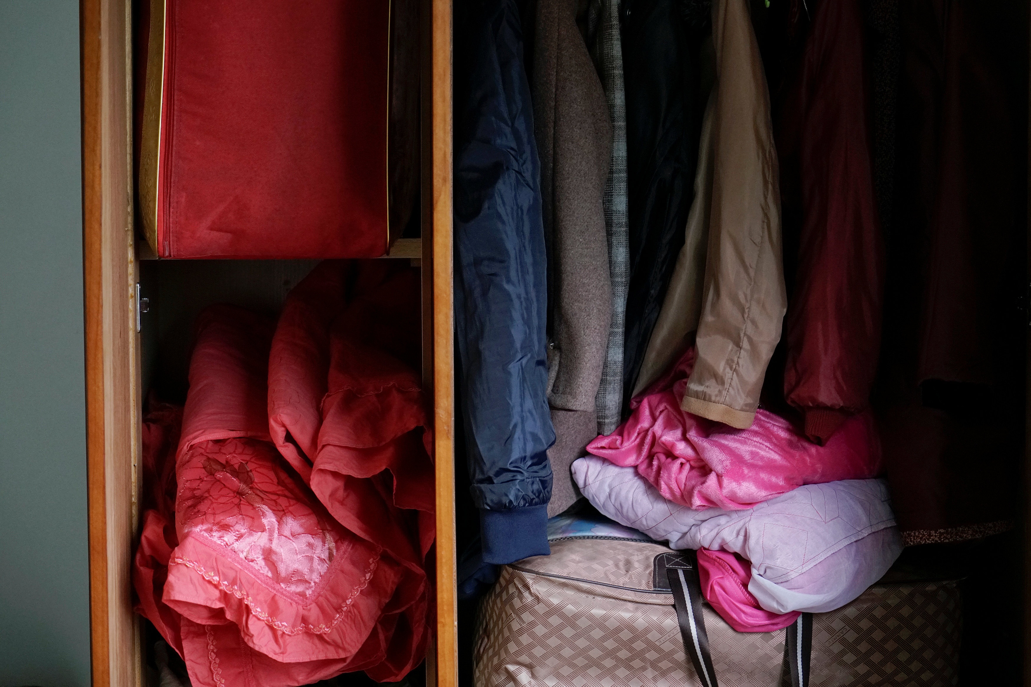 thue ban gai ve que an Tet anh 10