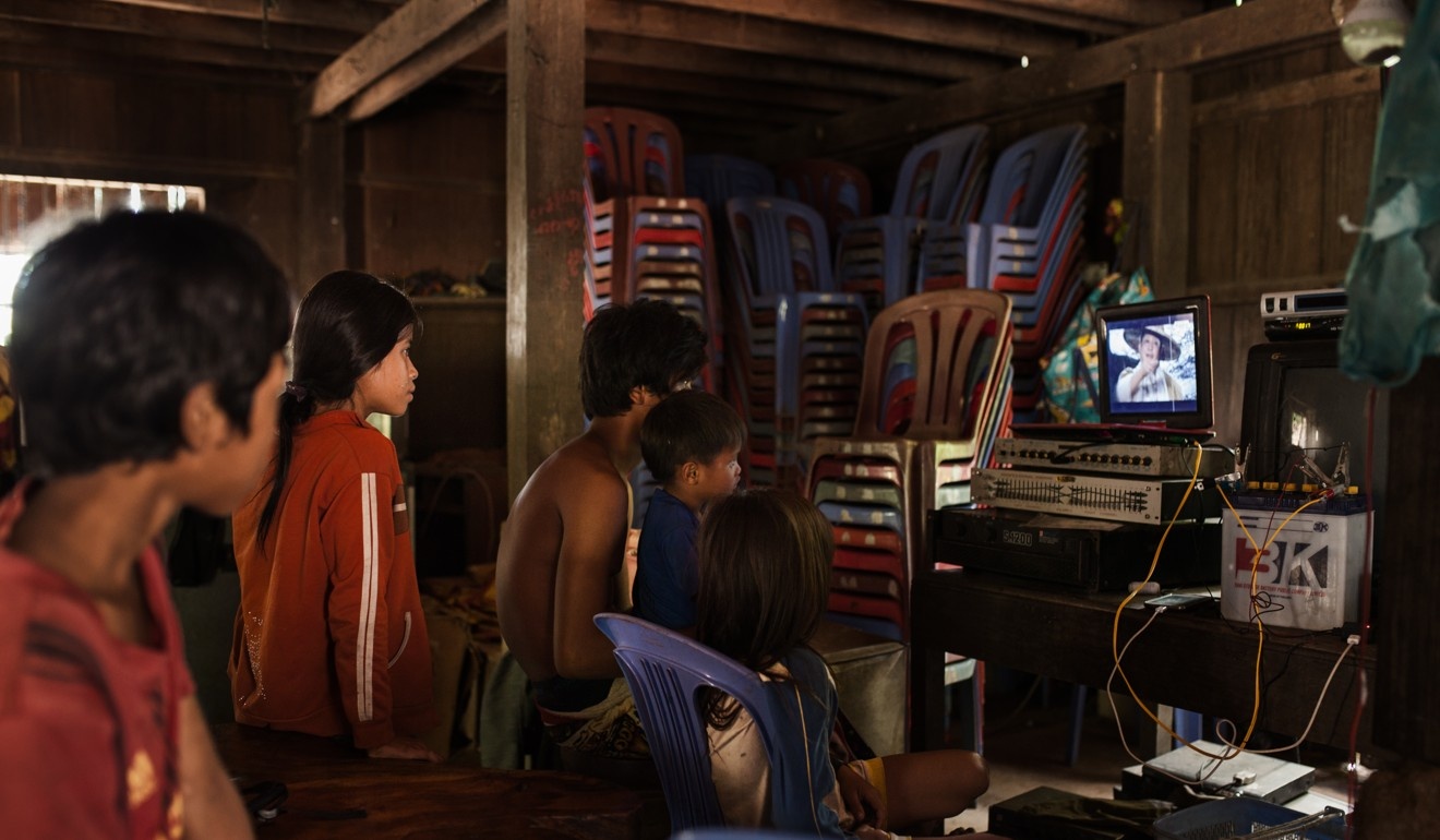 xung dot van hoa o Campuchia anh 2