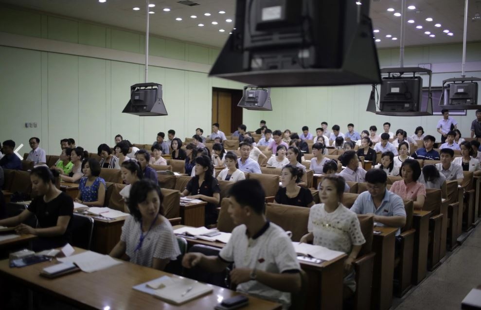 cuoc song gioi thuong luu Trieu Tien anh 9