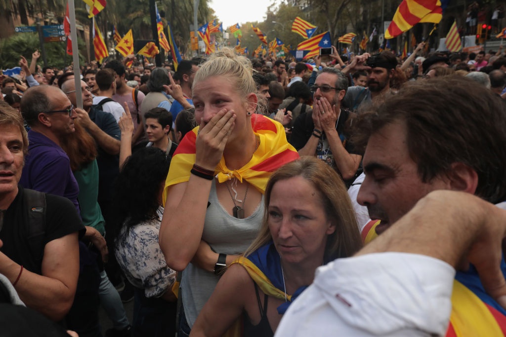 Catalonia tuyên bố độc lập ảnh 3 Catalonia tuyen bo doc lap anh 3