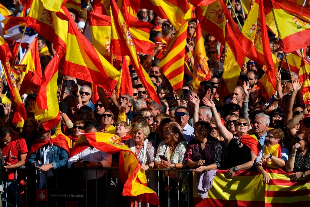 Catalonia tuyên bố độc lập ảnh 8 Catalonia tuyen bo doc lap anh 8