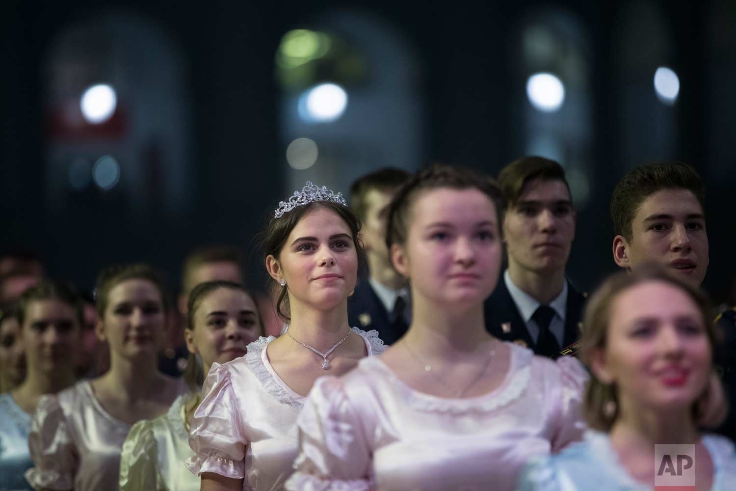 vũ hội quốc tế ở Moscow ảnh 2 vu hoi quoc te o Moscow anh 2