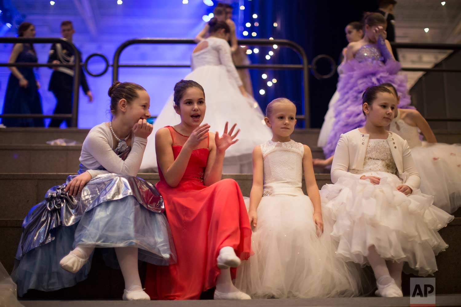 vũ hội quốc tế ở Moscow ảnh 8 vu hoi quoc te o Moscow anh 8