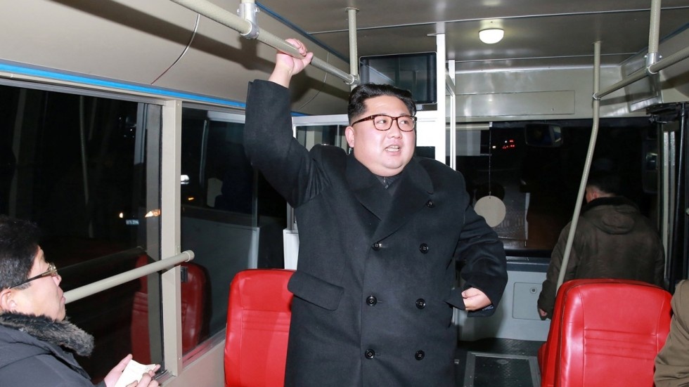 Kim Jong Un thay the quan chuc quyen luc thu ba o Trieu Tien hinh anh