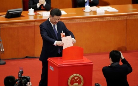 Ngoai bo nhiem ky chu tich, Trung Quoc thay doi gi trong Hien phap? hinh anh