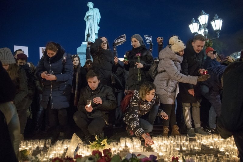 chay trung tam thuong mai anh 4