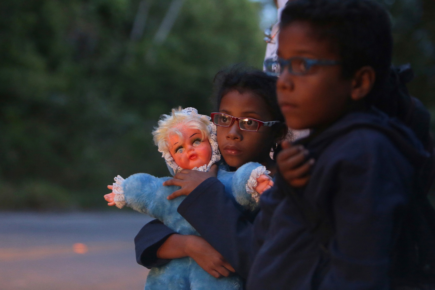 buc tuong bien gioi anh 12