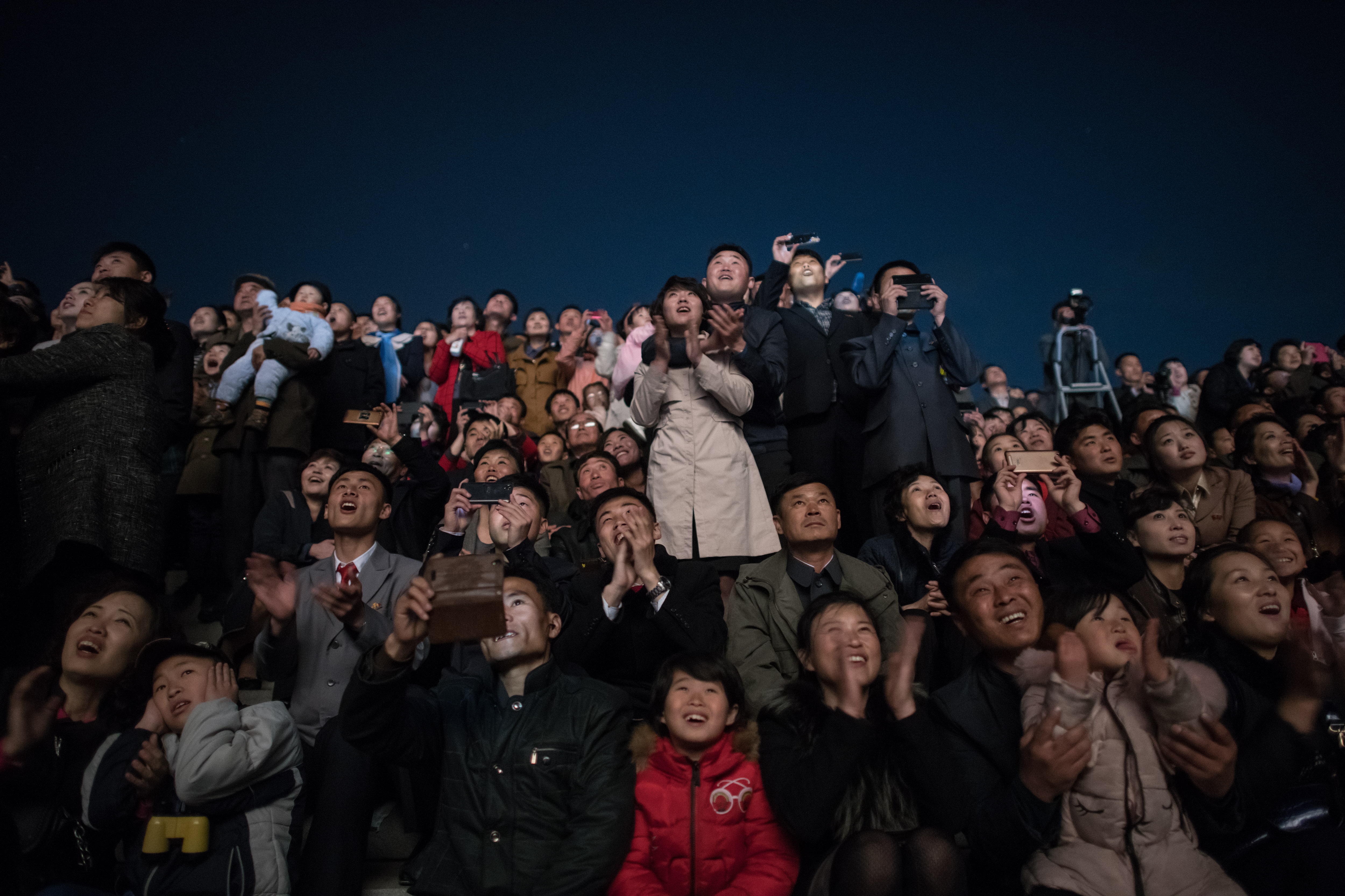 Trieu Tien ky niem ngay sinh Kim Nhat Thanh anh 8