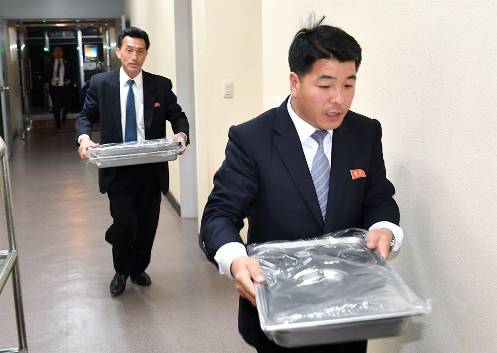 Kim Jong Un gap tong thong Han Quoc anh 2